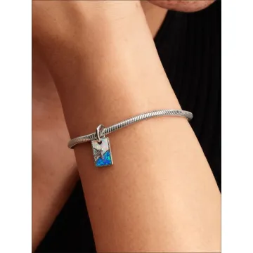 Charm Pendant Voyage